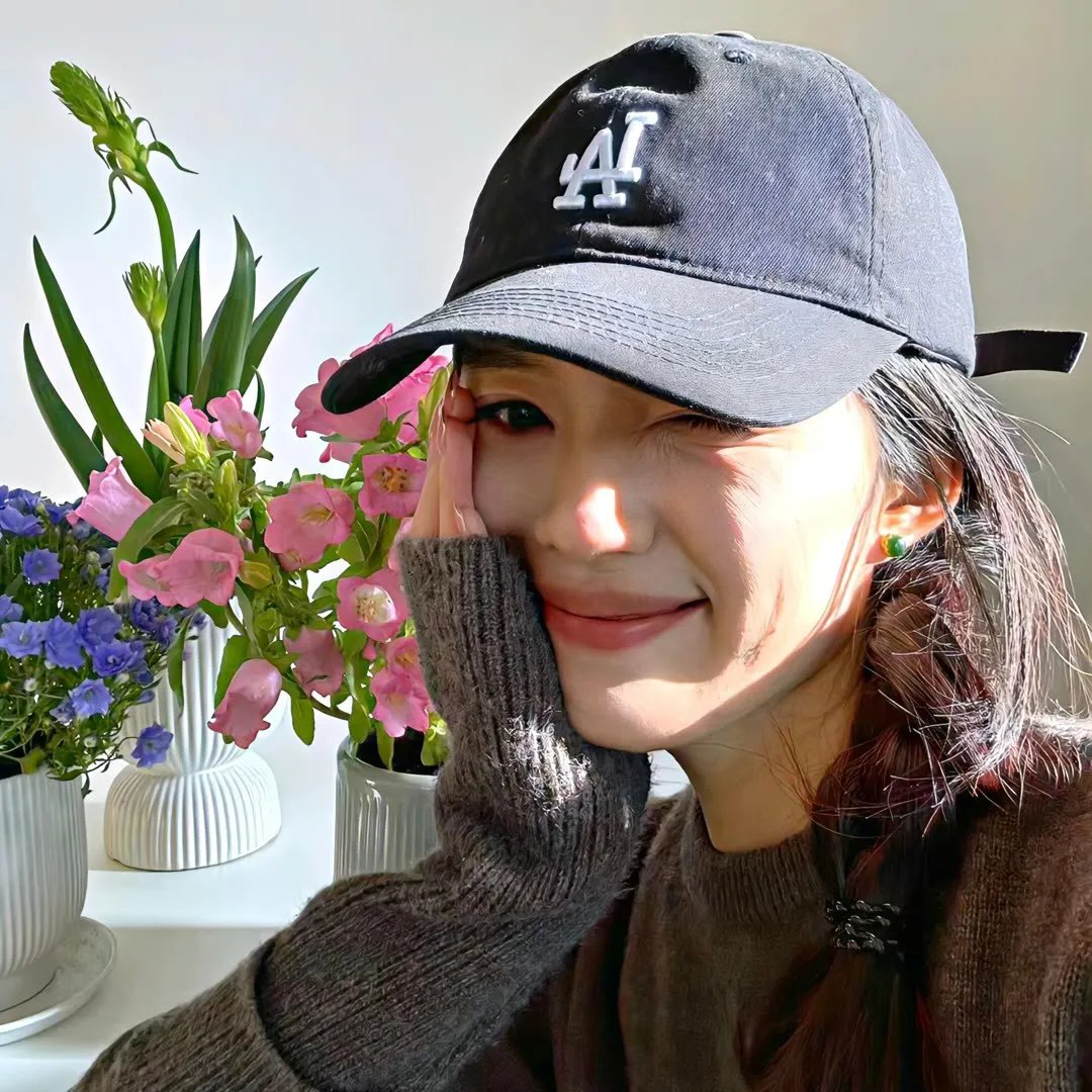 屋中美人
